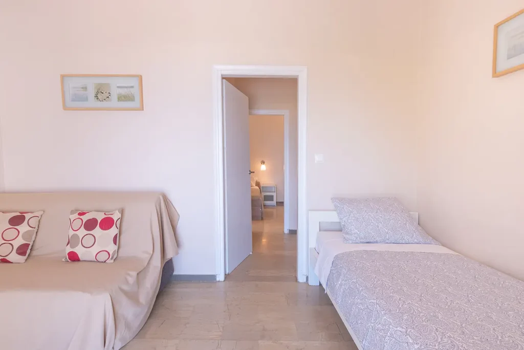 calm sea view apartments corfu semongi 28